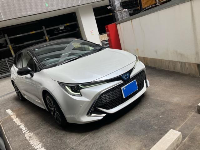 TOYOTA / COROLLA SPORT HYBRID