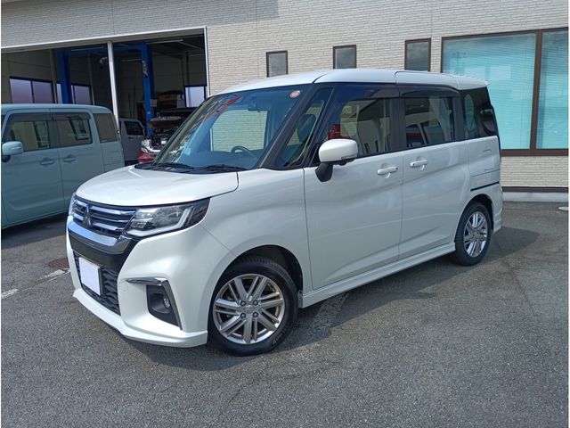 MITSUBISHI / DELICA D:2 2WD