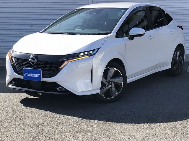 NISSAN / AURA