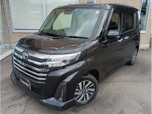 TOYOTA / ROOMY