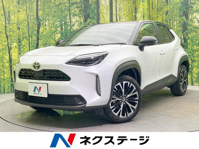 TOYOTA / YARIS CROSS HYBRID