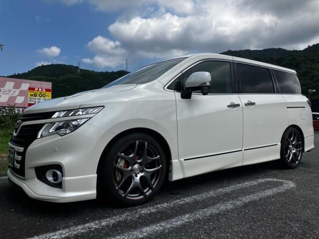 NISSAN / ELGRAND