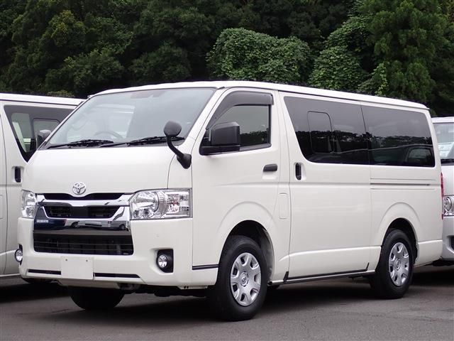 TOYOTA / HIACE van 4WD