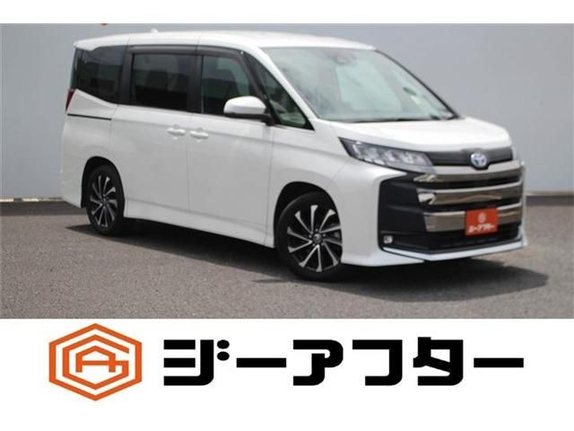 TOYOTA / NOAH HYBRID