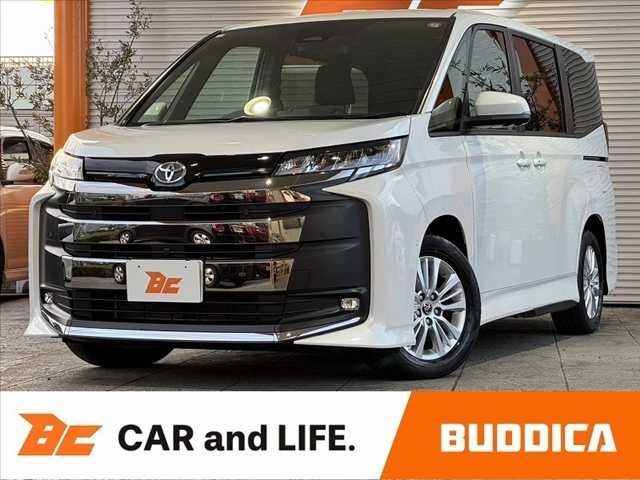 TOYOTA / NOAH