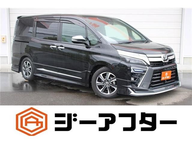 TOYOTA / VOXY
