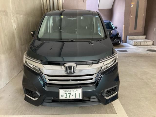 HONDA / ステップワゴンスパーダＨＶ