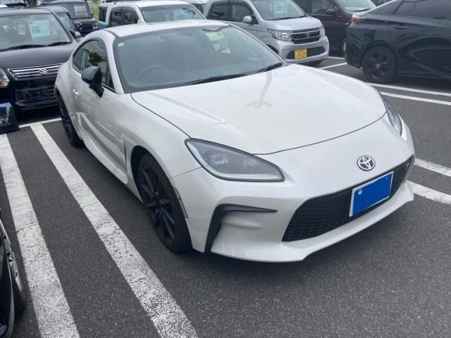 TOYOTA / GR86