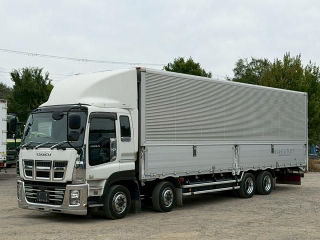 ISUZU / GIGA