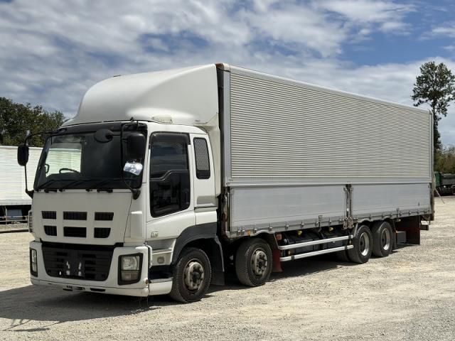 ISUZU / GIGA