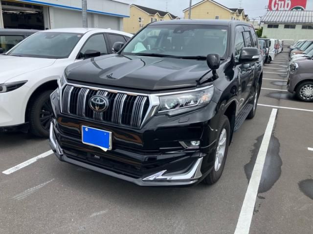 Japanese used car Ref# 1666562 TOYOTA / LANDCRUISER PRADO