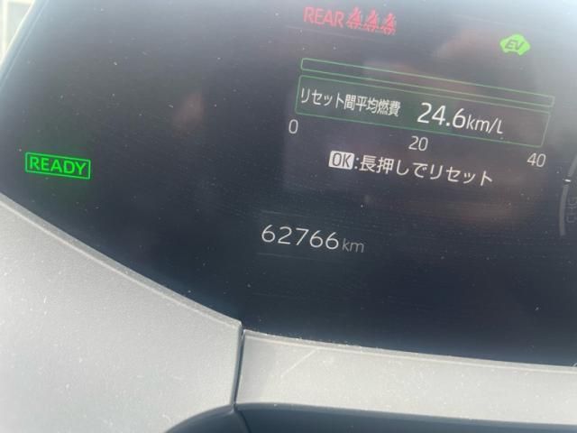 Japanese used car Ref# 1666564 TOYOTA / PRIUS