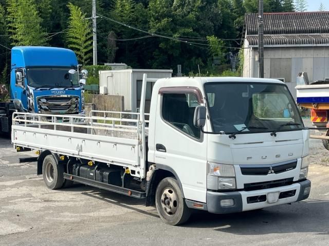Japanese used car Ref# 1666589 MITSUBISHI / CANTER