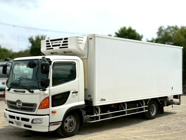 Japanese used car Ref# 1666594 HINO / RANGER
