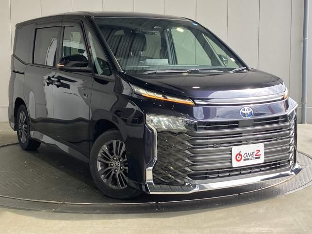 TOYOTA / VOXY