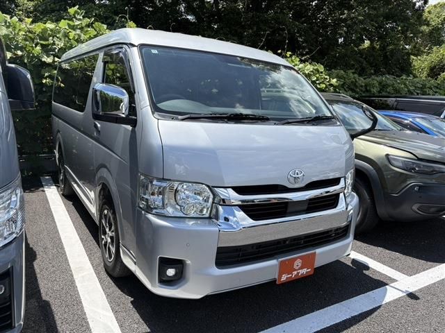 TOYOTA / HIACE wagon