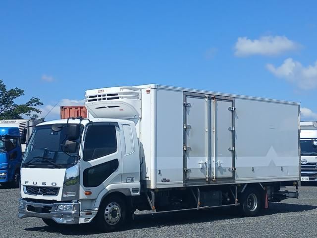 Japanese used car Ref# 1666782 MITSUBISHI FUSOU / FIGHTER
