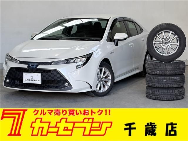TOYOTA / COROLLA sedan HYBRID 4WD