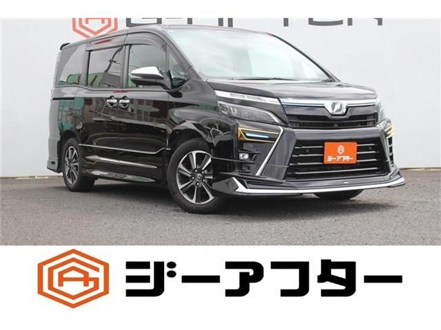 TOYOTA / VOXY