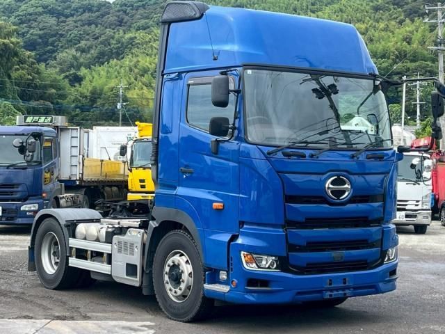 Japanese used car Ref# 1666948 HINO / PROFIA