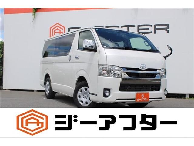 TOYOTA / ハイエース