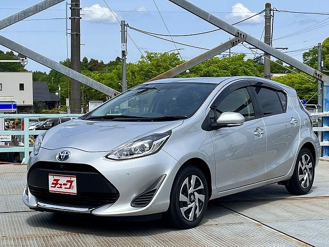 TOYOTA / AQUA