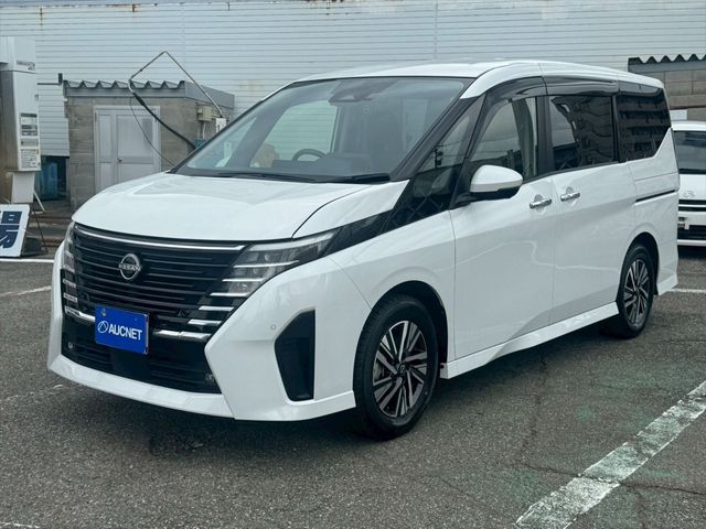 NISSAN / SERENA  WG
