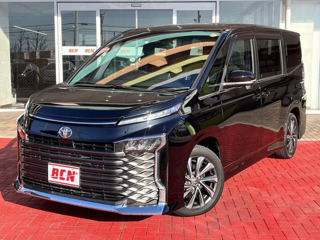 TOYOTA / VOXY