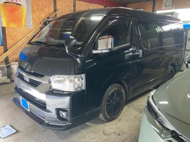 TOYOTA / HIACE wagon