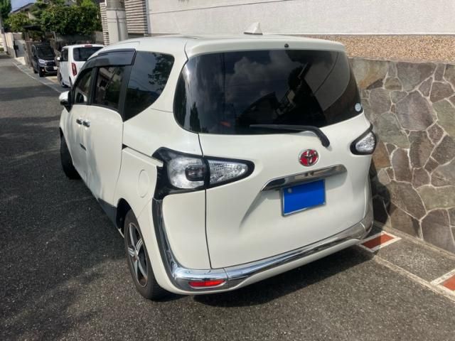 TOYOTA / SIENTA