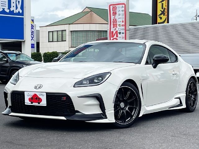 TOYOTA / GR86