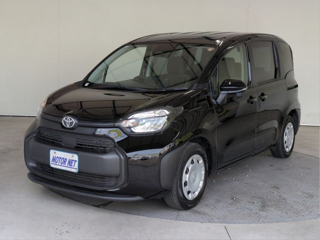 TOYOTA / SIENTA HYBRID