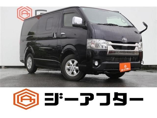 TOYOTA / ハイエース