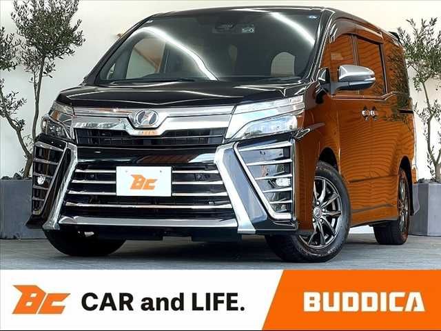 TOYOTA / VOXY