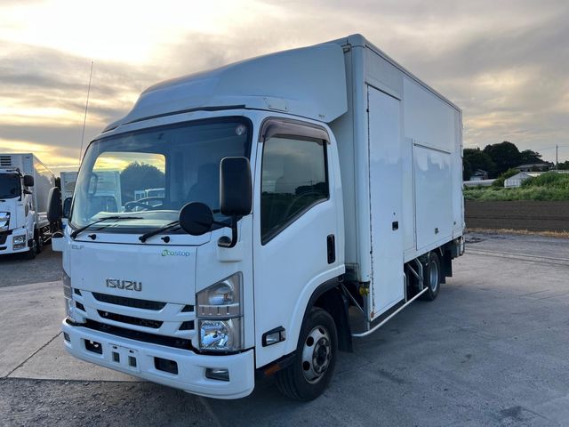 Japanese used car Ref# 1667586 ISUZU / ELF