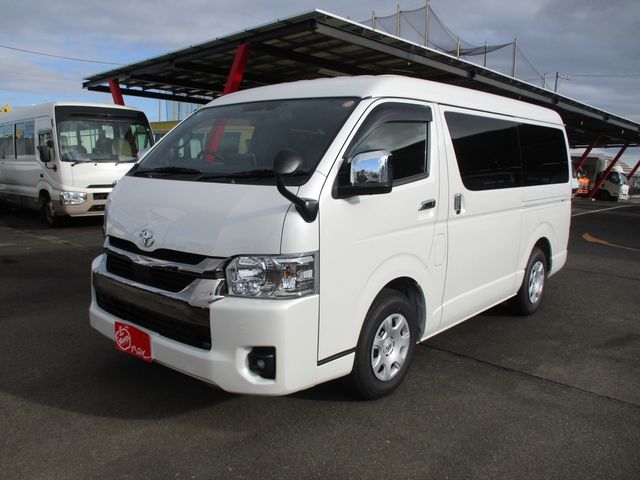 TOYOTA / HIACE van 2WD