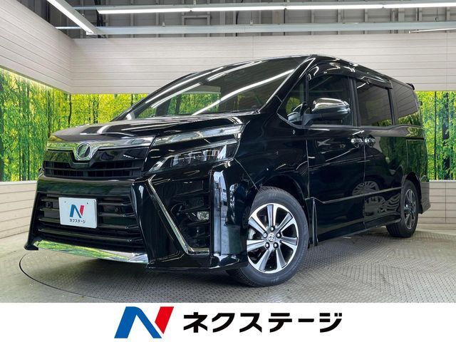 TOYOTA / VOXY