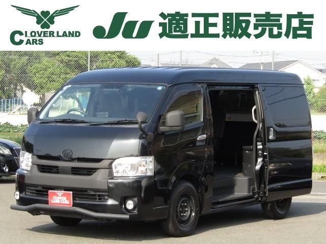 TOYOTA / HIACE wagon