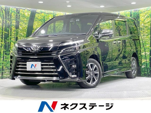 TOYOTA / VOXY 4WD