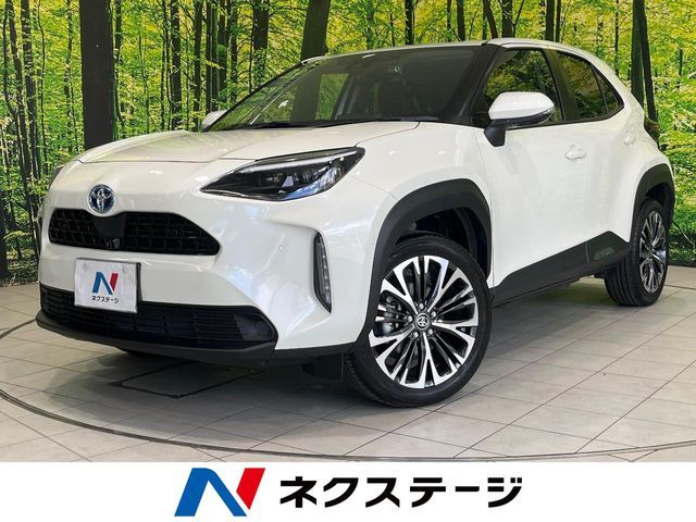 TOYOTA / YARIS CROSS HYBRID