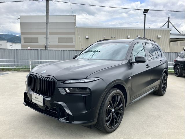 BMW / BMW X7