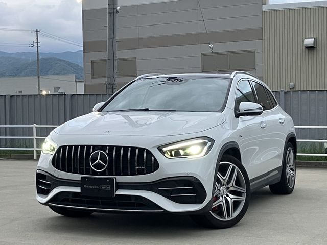 MERCEDES BENZ / MERCEDES AMG GLA class