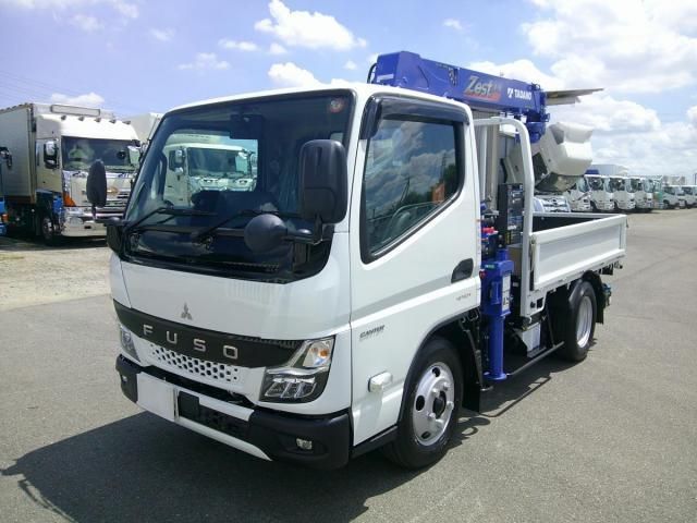 Japanese used car Ref# 1668685 MITSUBISHI / CANTER