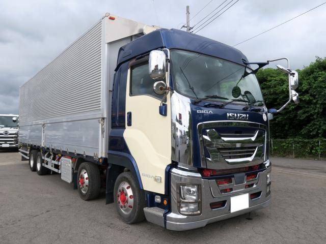 ISUZU / FORWARD