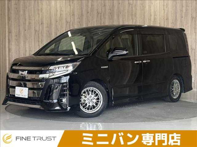 TOYOTA / NOAH HYBRID