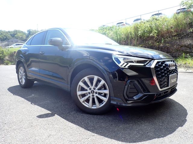 AUDI / AUDI Q3 SPORTBACK