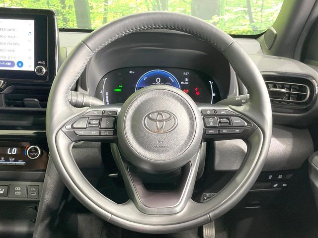 YARIS CROSS HYBRID