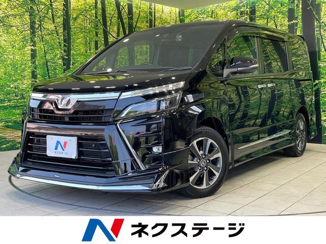 TOYOTA / VOXY