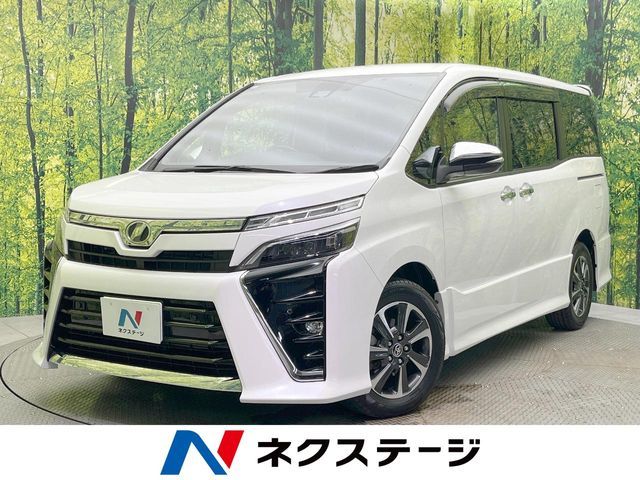 TOYOTA / VOXY