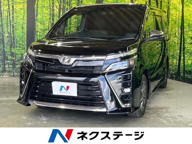 TOYOTA / VOXY